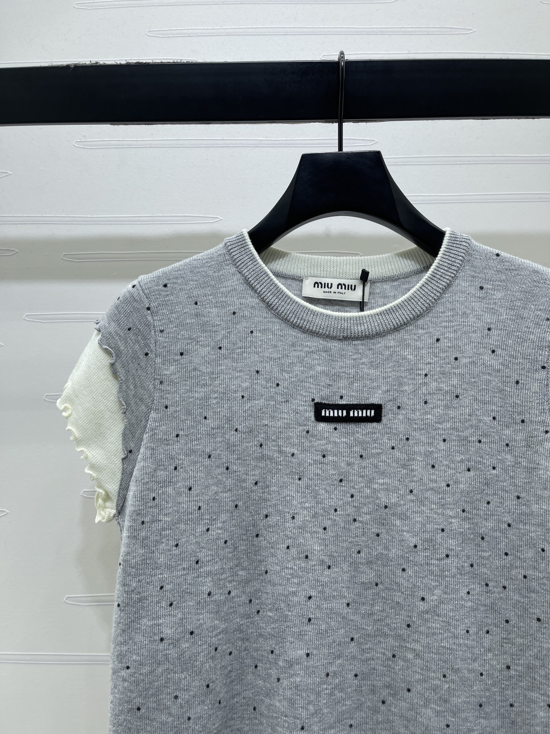 Women's short sleeves